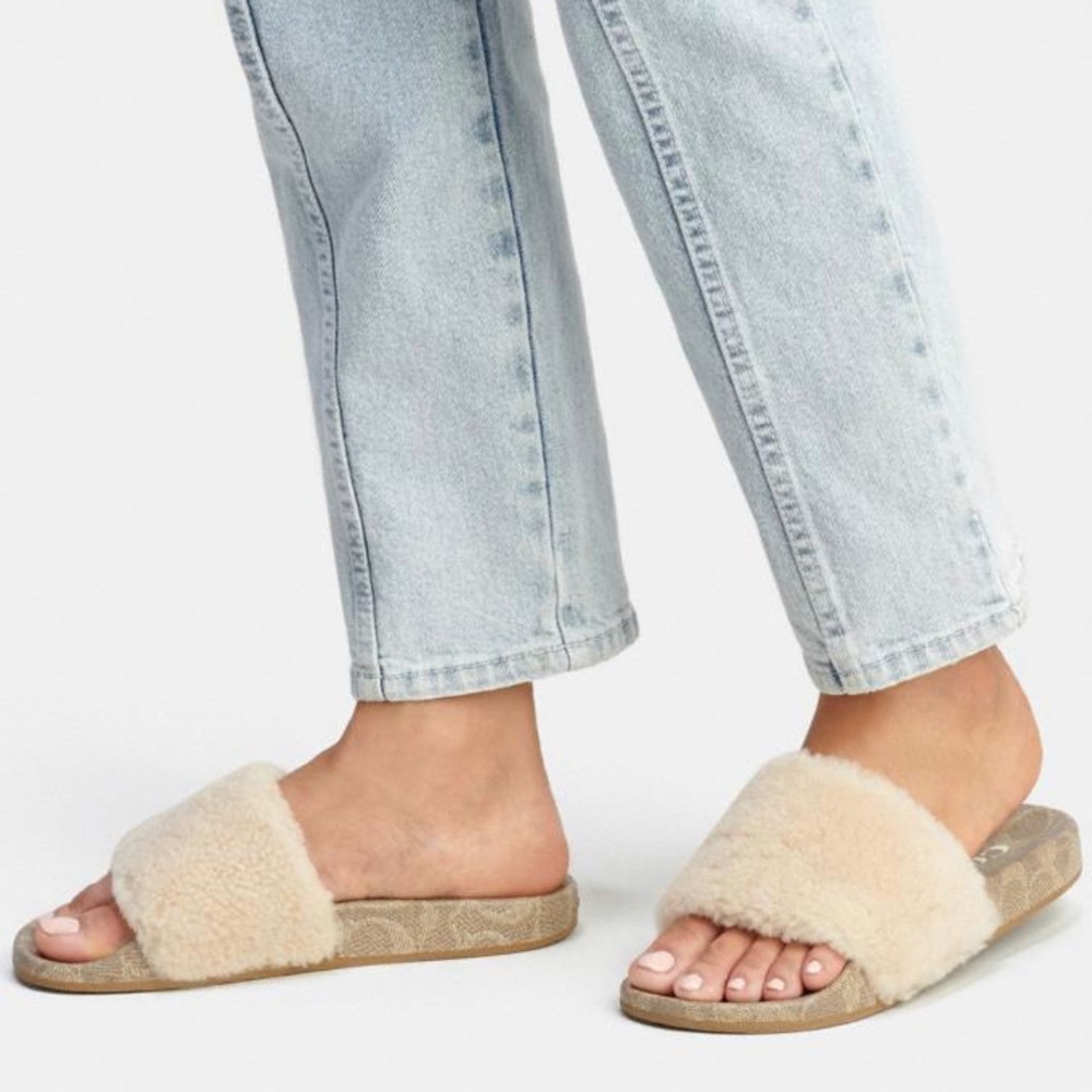 COACH ULLA SLIDE PLUSH SHEARLING SIGNATURE CANVAS SIZE 9